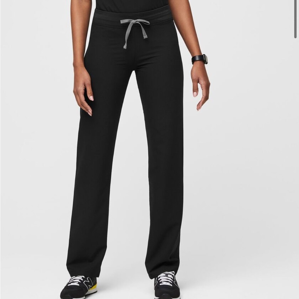 Figs Livingston Basic Scrub Pants